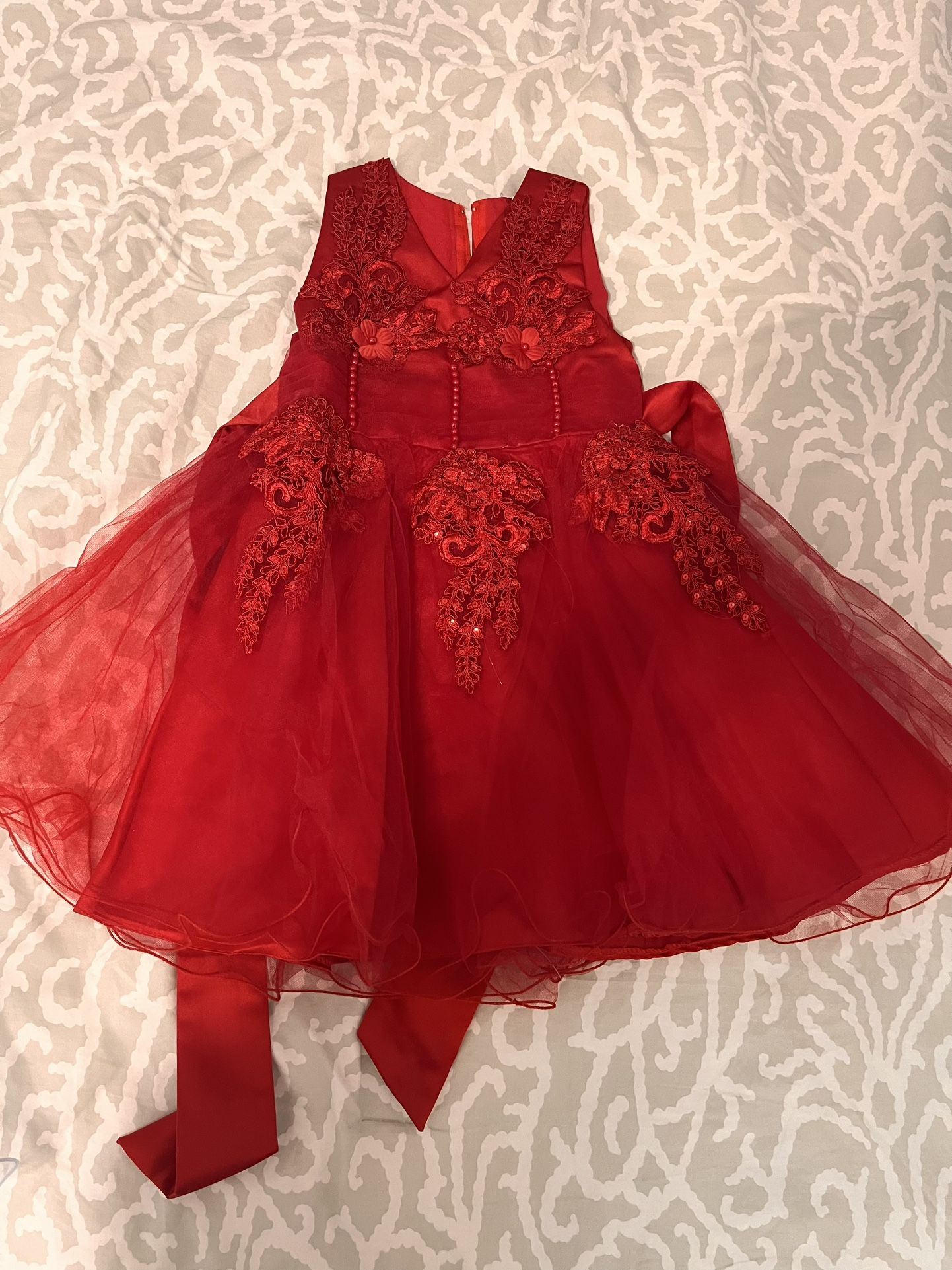 girl dress