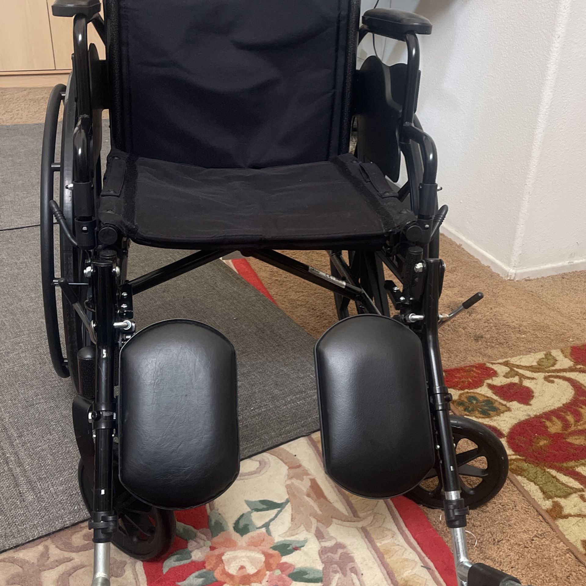 Wheelchair, Like New With Foot Rests