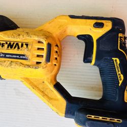 DeWalt DCS382 20V MAX Reciprocating Saw