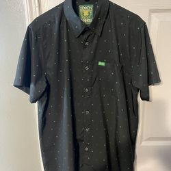 Men's Med Dixxon Party Shirt "The Seamus"