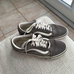vans M6.5 W8
