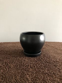 Black Ceramic Planters