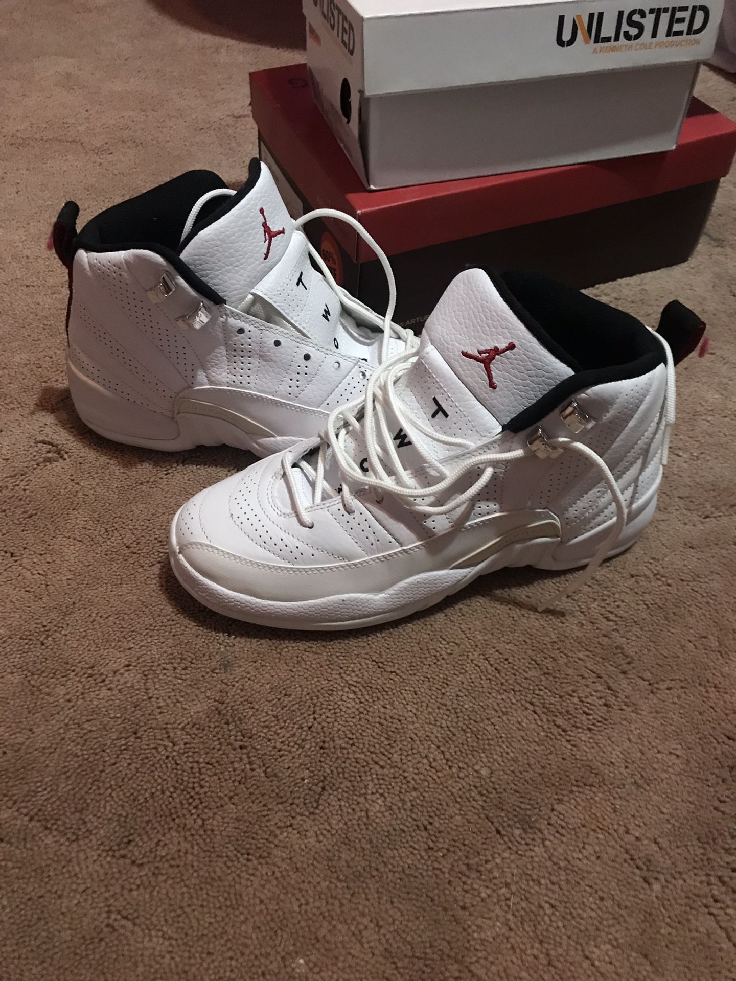 Air Jordans 12 Retro size 5.5