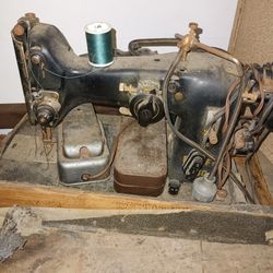 Heavy Duty Sewing Machine 