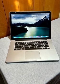 Apple MacBook Pro 15” Retina i7/16GB/500GB SSD $350