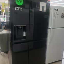 LG Side By Side Scratch And Dent Refrigerator 