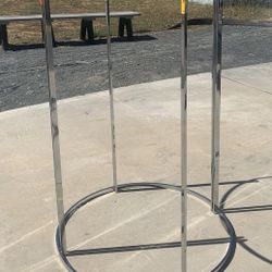 Circle Clothing Rack 