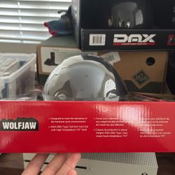 Pip Wolf jaw Carbon Fiber Hard Hat 