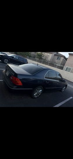 2002 Lexus LS 430