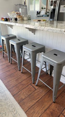 4 Metal Silver Gray Barstools