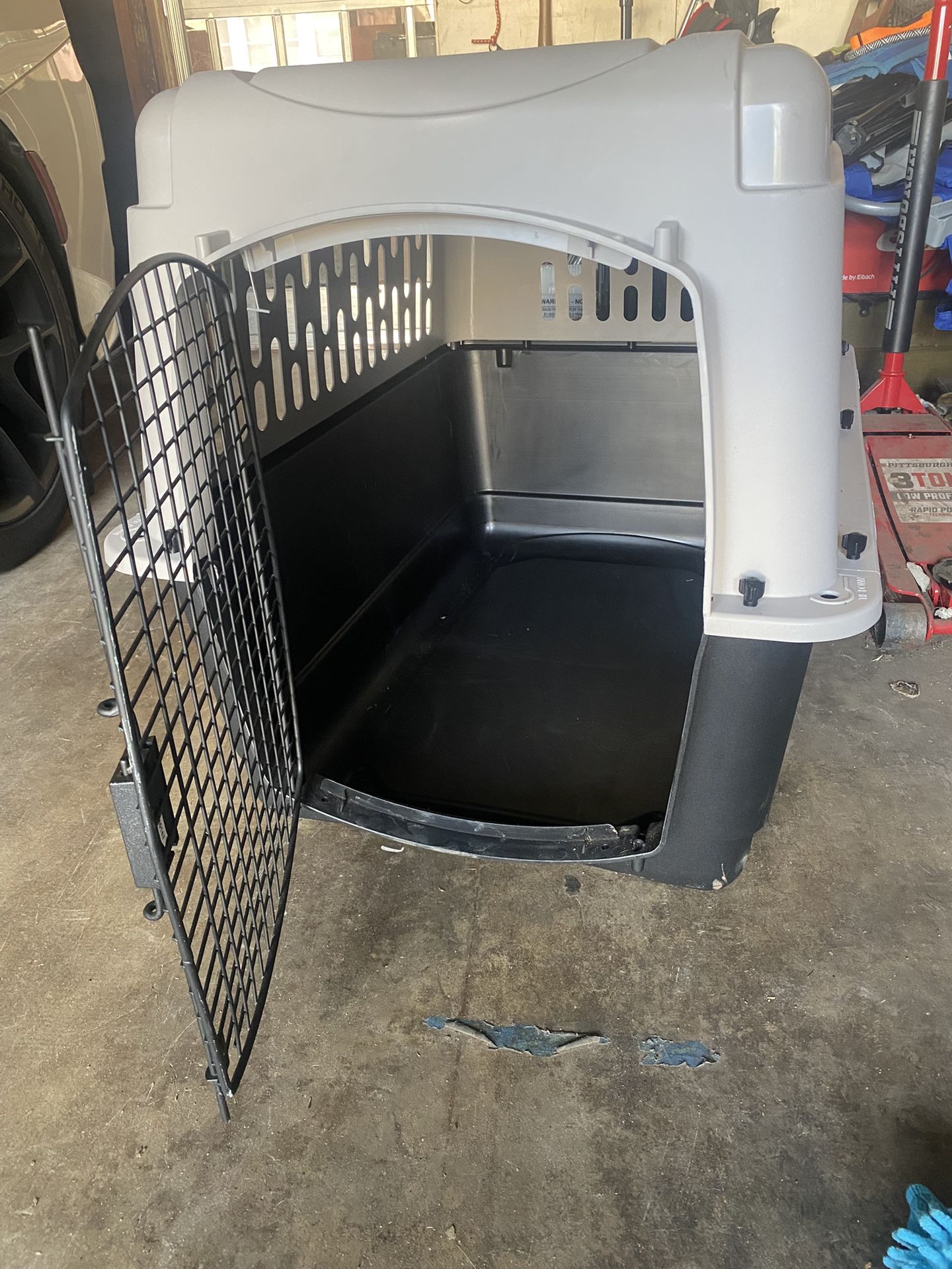 Dog Crate 