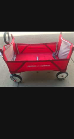 RADIO-FLYER