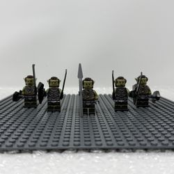 LEGO Lord of The Rings 10333 5x Green Orcs
