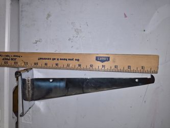 Gridwall shelf bracket in bulk