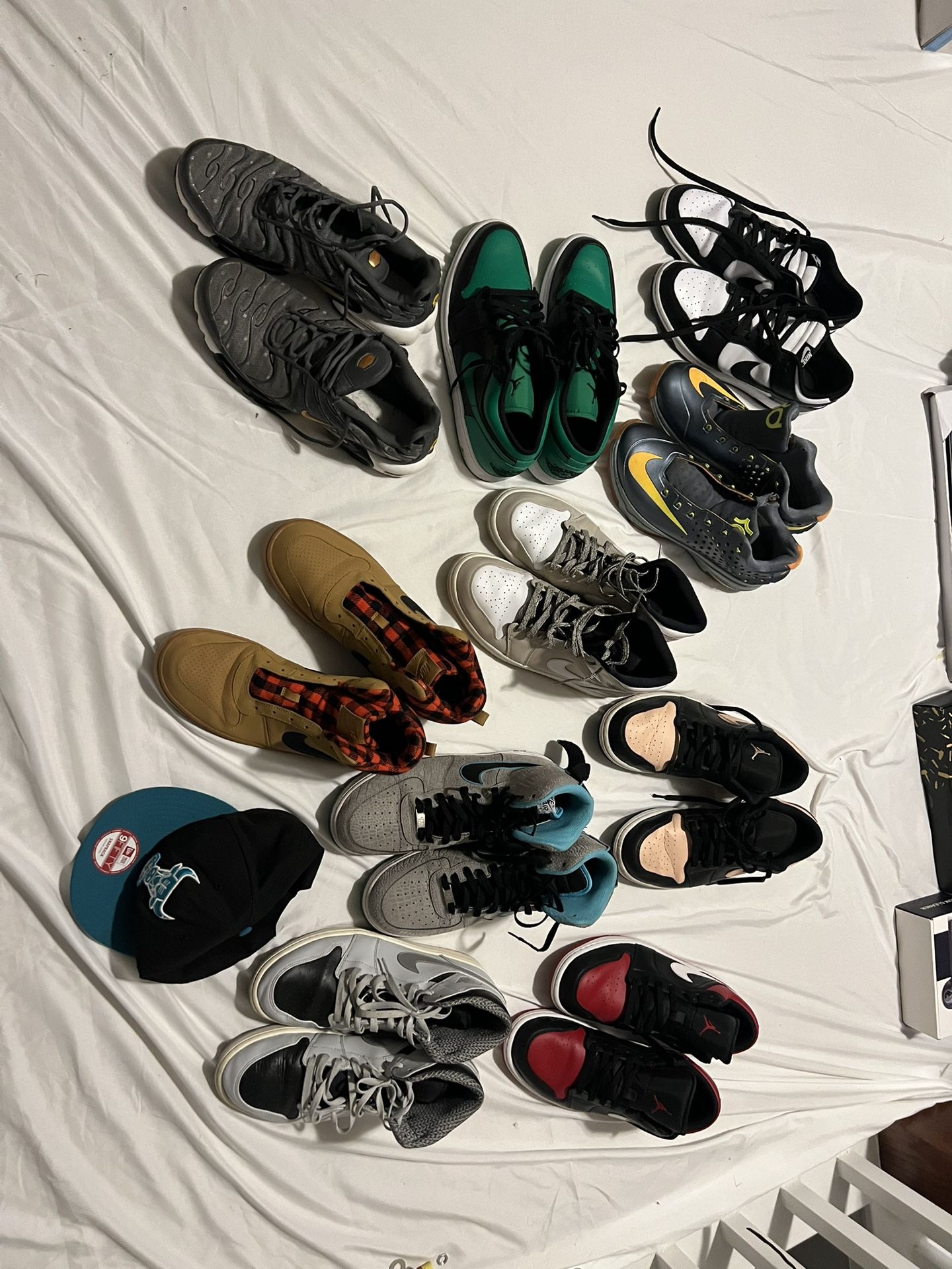 Arrangement Of Nikes Shoes
