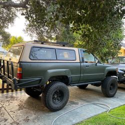 Snug Top With Prisnu Roof Rack