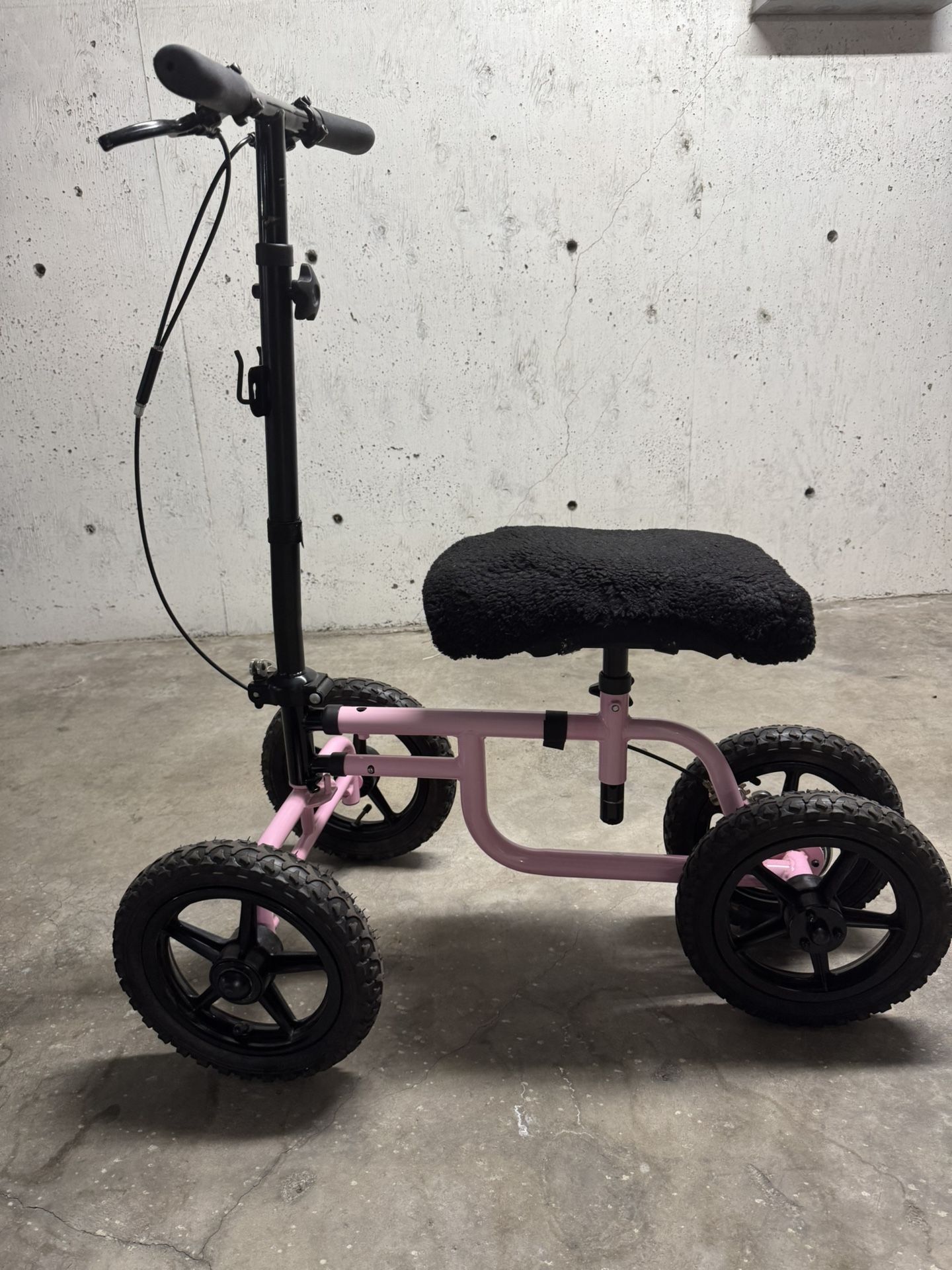 Knee Scooter