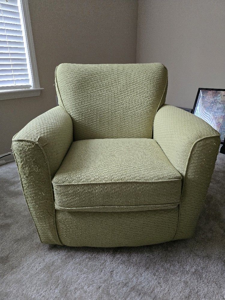 Comfy Swivel Chair