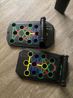 multifunctional push-up board / push-up training system.
