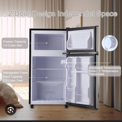 Mini Fridge 