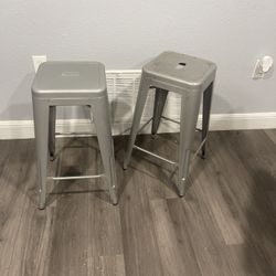Bar Stools Set