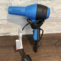 Revlon Ionic Blow Dryer Works Great