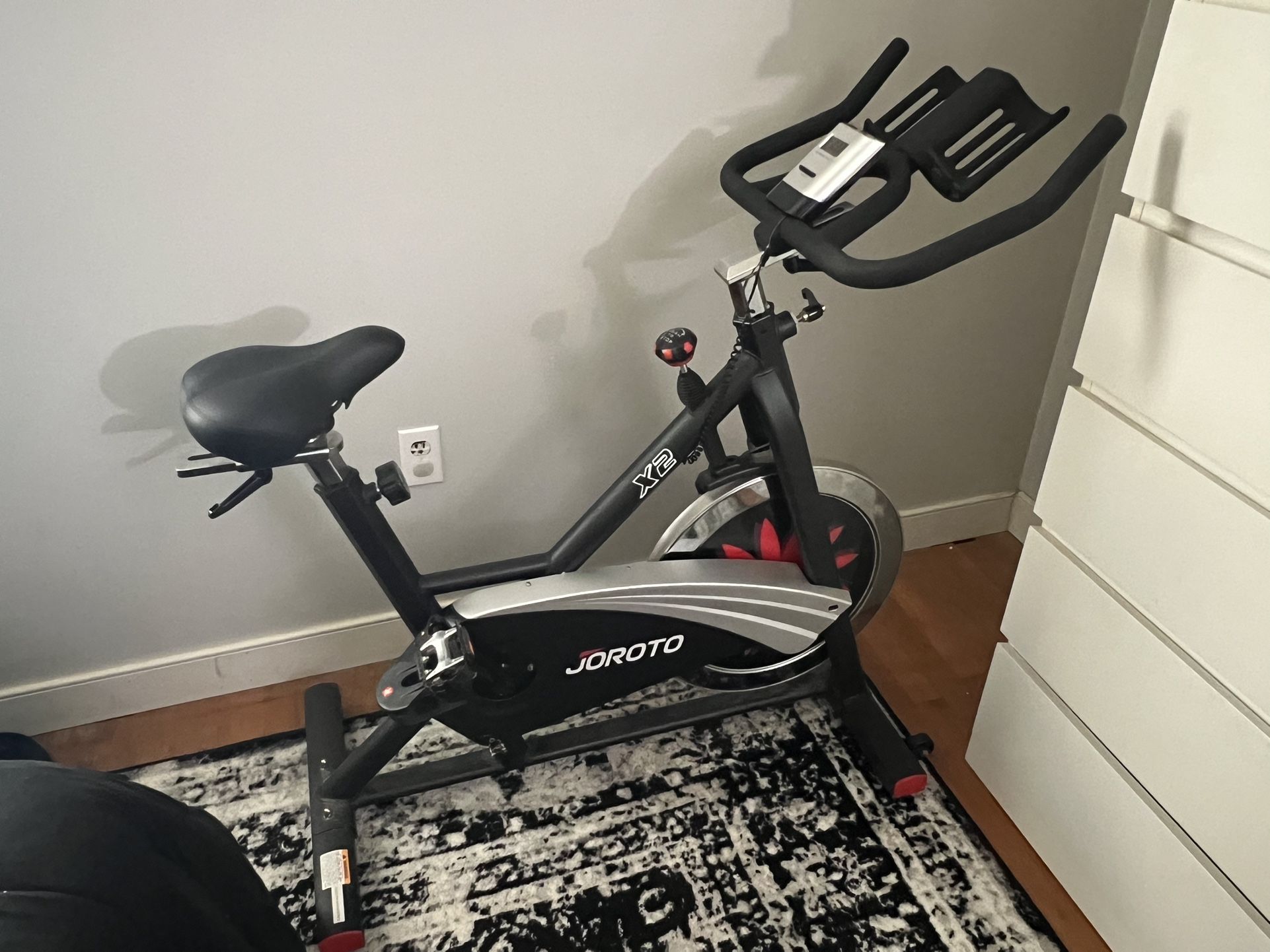 JOROTO exercise, bike like new