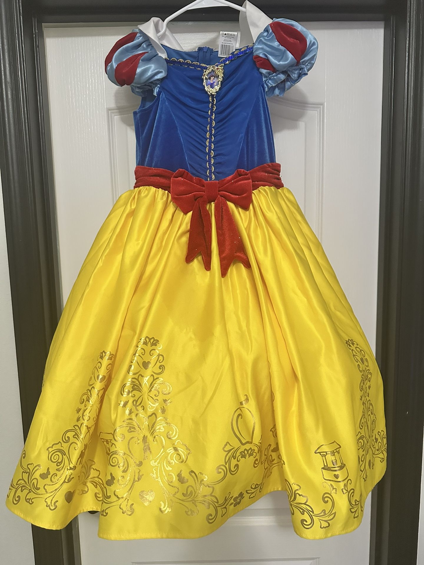 Disney Snow White Costume