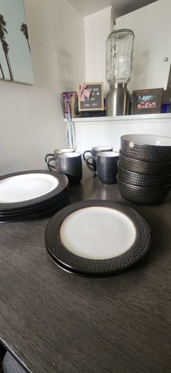 Thereshold Dishes