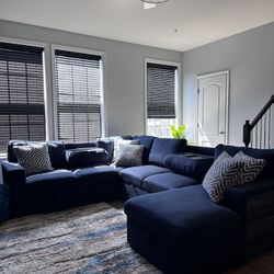 LARGE COUCH 