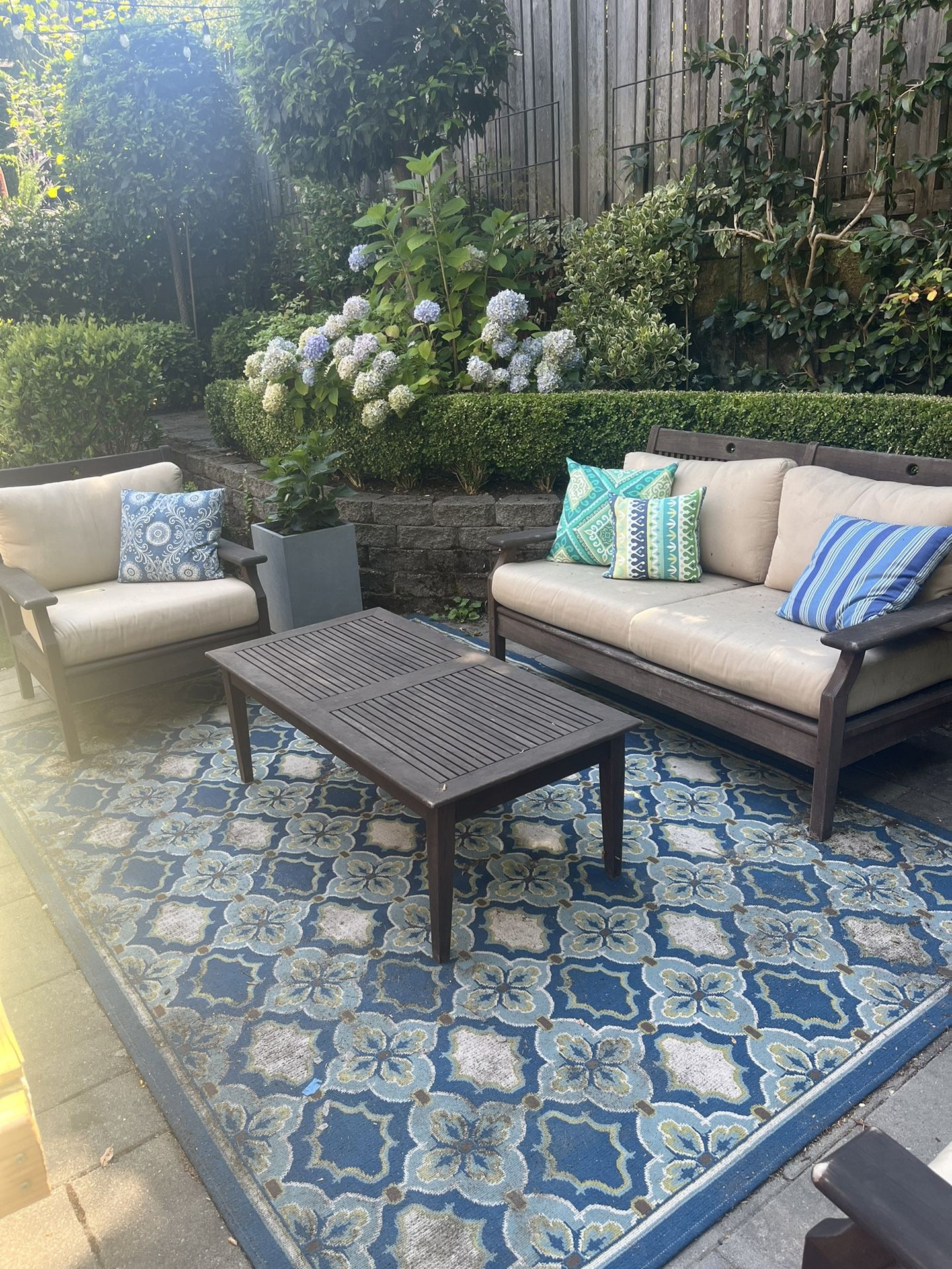 Hardwood 4 Piece Patio Set