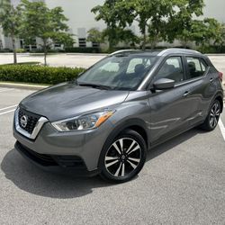 Nissan Kicks 