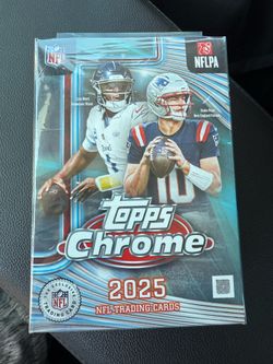 NFL 2025 topps chrome hanger box