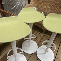 Bar Stool ( Arper Babar Simon Stool) 