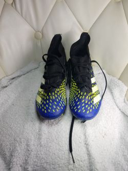 Adidas Predator Freak 3G Football Shoe Size 5