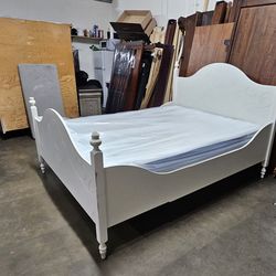 Queen bed and mattress