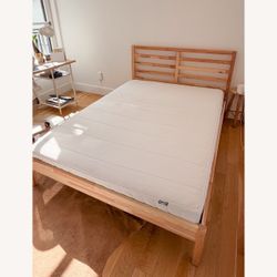 Full size bed with mattress