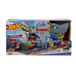 Hot Wheels City Ultra Shark Car Wash With Color Reveal Toy Car in 1:64 scale