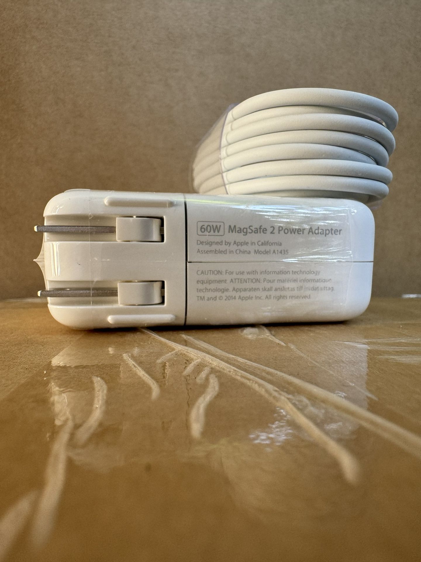 Brand New MagSafe 60w
