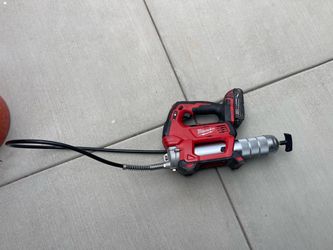 Milwaukee m18 grease gun