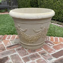 FLOWER POT PLANTER - PLASTIC FOAM LIGHT WEIGHT 24” 