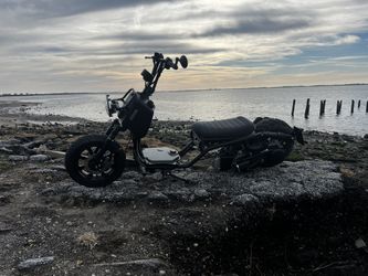 Ruckus Style GY6 150cc Motorbike