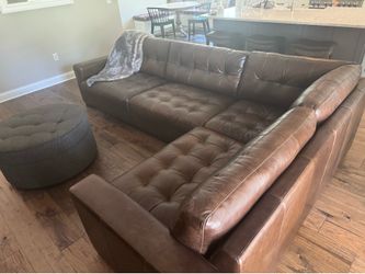 All leather sectional made in Italy very sophisticated