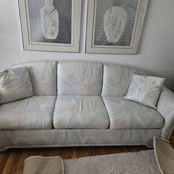 Water Color Print Couch & Loveseat W Pillows. Flexsteel