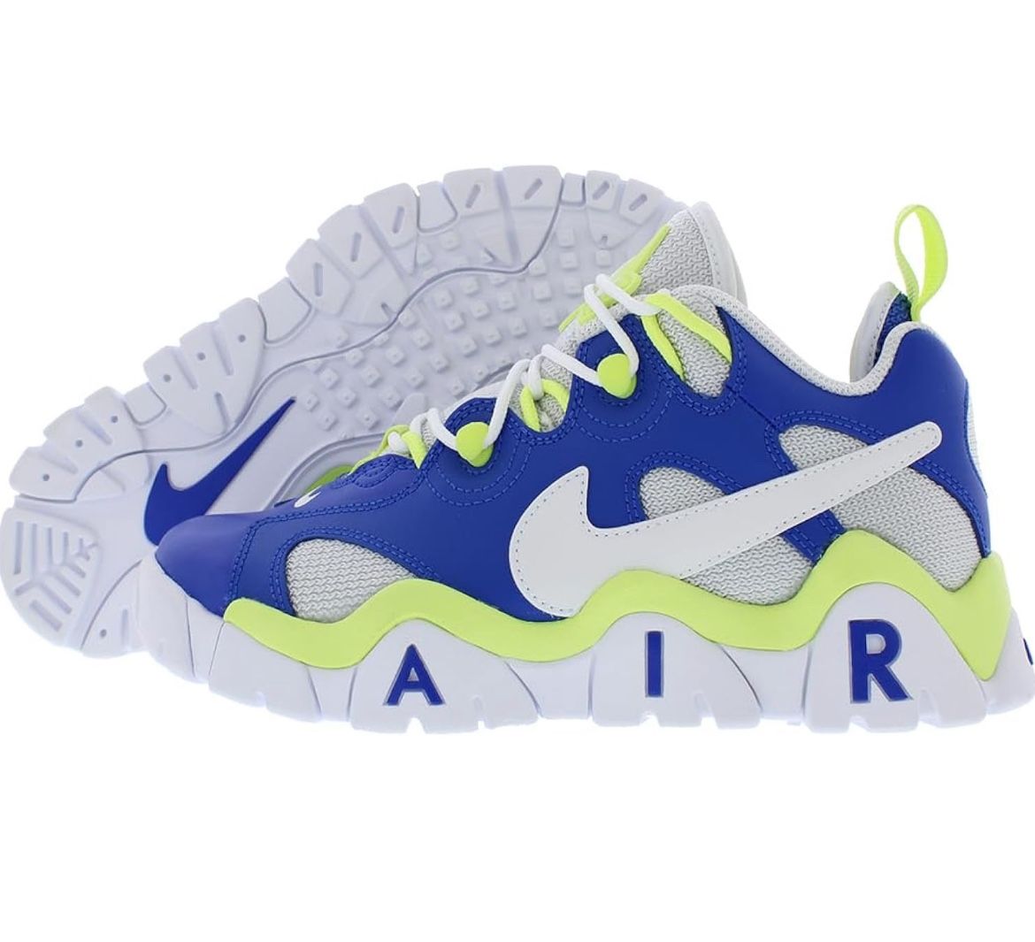 Nike Air Barrage Low Youth Sz 7