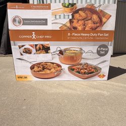 8 Piece Pan Set NEW 