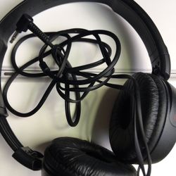 Sony Wired Over The Ear Headphone 