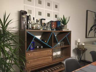 Mid-Century Modern Sideboard | Bar | Storage Cabinet
