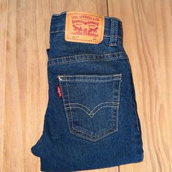 Kids Levi’s boys size 6 regular
