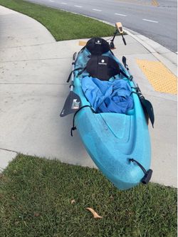 2 people kayak